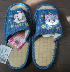 Item thumbnail for item 477468fa-a472-4dc8-bd76-4a2d771cd226