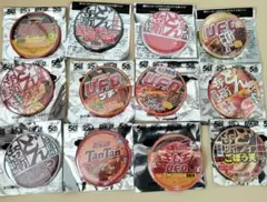 山岡家 地獄の激辛ラーメン 缶バッジ 3個セット、スタンプカード