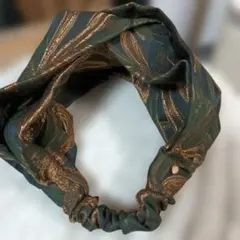 Item thumbnail for item 2a0ff0ff-a6b7-4671-96a2-f61db9af1fad