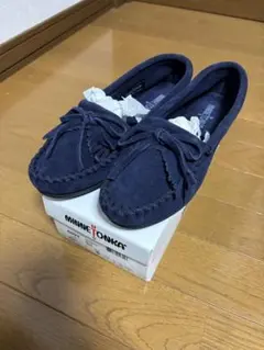 MINNETONKA モカシン ネイビー スエード 右7 左7.5 - メルカリ