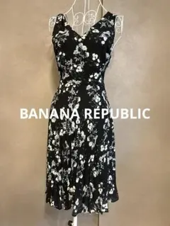 即購入OK✨ BANANA REPUBLIC 　花柄ワンピース　プリーツ/920