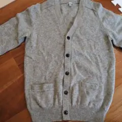 ユニクロ　グレー Vネック カーディガン