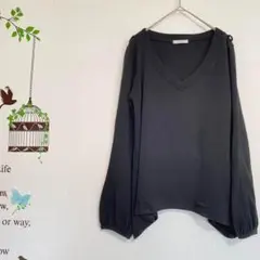 Newkoln/ Vネックニット イレヘム ウール15 ワンサイズ