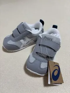 アシックス×ファミリア　ベビーシューズ　新品未使用