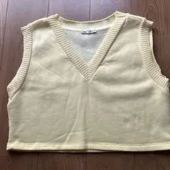 ZARA ベスト　S