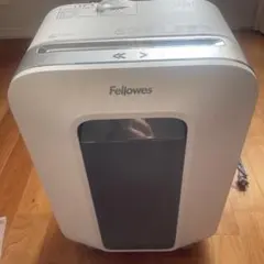 Item thumbnail for item dae63b7b-33e2-4e06-b4a7-9461c20f594b