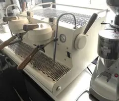 シネッソSynessoCyncra2grカスタム仕様 200Vウッドパドル白塗装のサムネイル