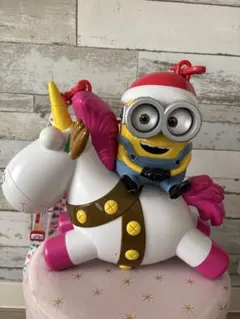 ユニバ　ポップコーンバケツ　ミニオン ユニコーン サンタ帽子