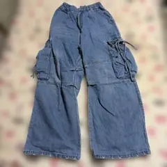 Kastane デニム カーゴパンツ ワイドシルエットのサムネイル