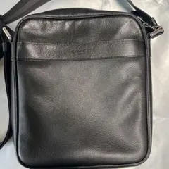 【美品】COACH シグネチャーショルダーバッグ ブラック