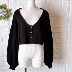 a1722 ショート丈 ボリューム袖 ニットカーディガン ブラックF コットン混