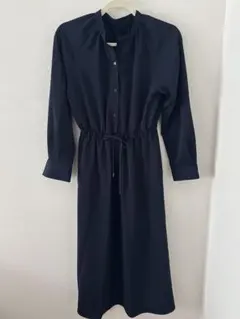 ジーユー　黒の長袖ロングワンピース