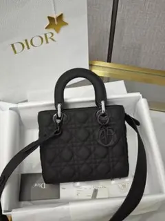 Dior 《人気》✨ 状態良好ブラック キルティングバッグ