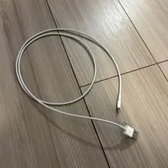 Lightningケーブル USB-A ホワイト
