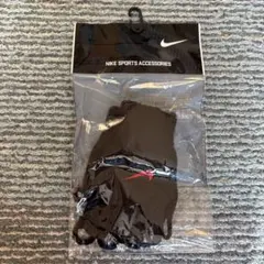 NIKE バスケットボール用　グローブ　手袋　手甲　キッズ