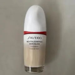資生堂ファンデーションREVITALESSENCE SKIN GLOW 140