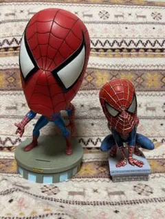スパイダーマン　首振り　フィギュア