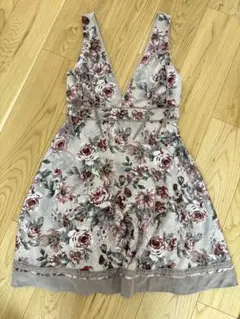 花柄 Vネック ノースリーブチュニック　アクシーズファム　ワンピース