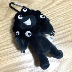 関西万博 黒 ミャクミャク カラビナ付き マスコット 立ち