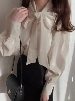 GRL グレイル ロングカフスリボンタイブラウス L オフベージュ k8568v