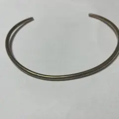 シンプルな金属製チョーカー 直径約12cm