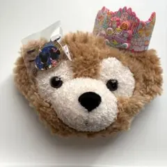 ダッフィー クマの顔型ポーチ バッジ付き