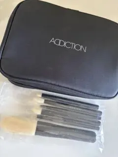 ADDICTION メイクブラシセットのサムネイル