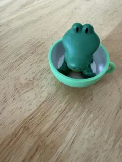 たべっこどうぶつ　ワニくん