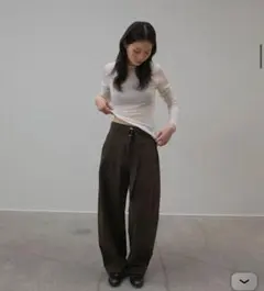 <ohtoro> Belted Curved Pantsブラウンベルト付きのサムネイル
