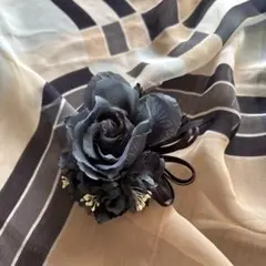 花モチーフコサージュ　ダークネイビー