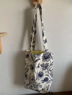 Item thumbnail for item 9ee99d80-cb84-44ac-9743-72afb1922278