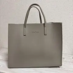 Item thumbnail for item c3b669dc-37ad-4451-bf8b-80ae797e0a9f