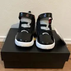 新品　ナイキ ジョーダンマックスオーラ2 15cm スニーカー