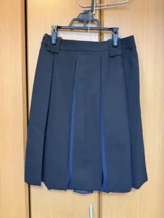 ADORE ネイビー プリーツスカート 36 ペチコート付きのサムネイル