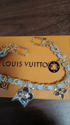 LOUIS VUITTON バッグチャーム チェーンのサムネイル