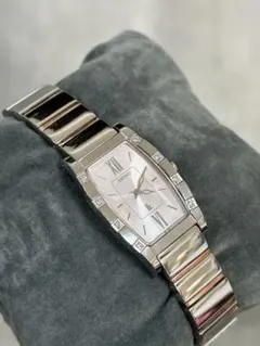 SEIKO LUKIA セイコールキア　8Pダイヤ　腕時計　レディース