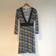 ひざ丈 ワンピース