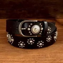 Y2K スタッズ ベルト ウエスタン アメカジ フラワーモチーフ レザー