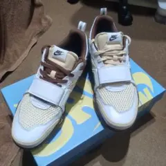 Travis Scott x Nike Zoom Field Jaxx