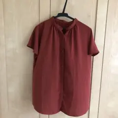 GU半袖ブラウス　茶色