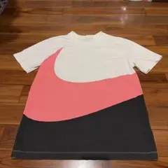 NIKE Tシャツ S