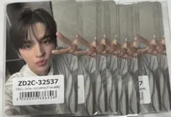 TWS play hard Compact Ver. ユニバ　特典 シニュ