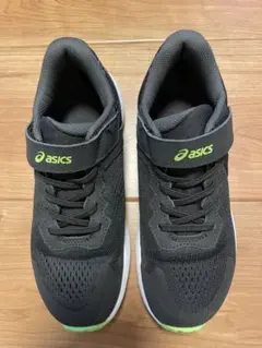 asics キッズスニーカー ブラック/グリーン　22cm