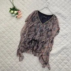 セシルマクビー【M】総柄チュニック　ふんわり　ウエスト調整　トップス　ブラウス