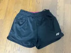 ヨネックス 黒 ショートパンツ