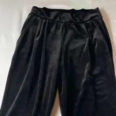 未使用級　40（L相当）　フォクシーベロアノワール　パンツ　黒　日本製