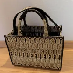 FURLAショルダーバッグ