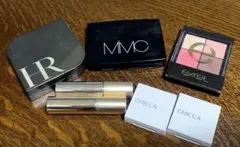 アイシャドウパレット　チーク　リップ　セット売り