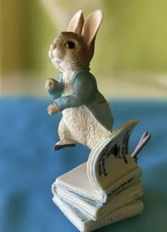 ピーターラビットのフィギュア