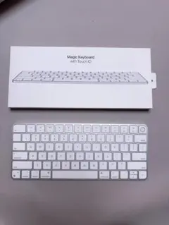 Magic Keyboard with Touch ID 本体